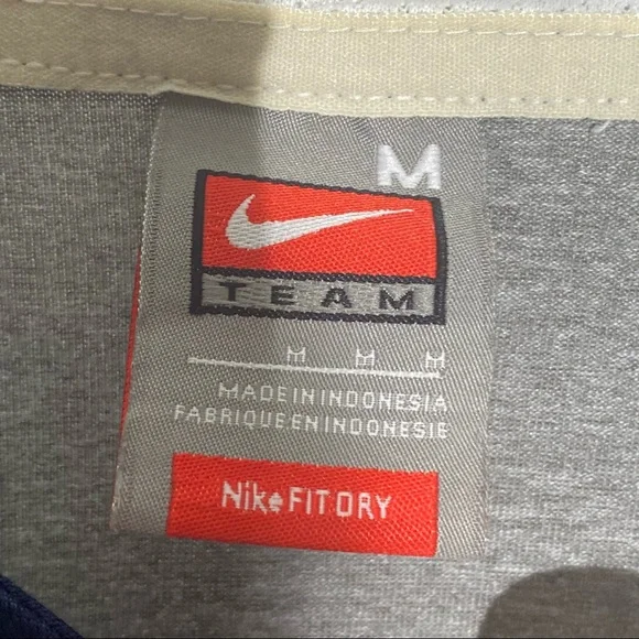 Nike Fit Dry Penn State Shirt Navy & Grey with Mesh Inserts Medium - Picture 9 of 12